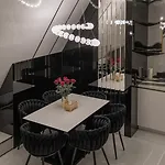 Apartament Nana Black&white Lux Gdańsk