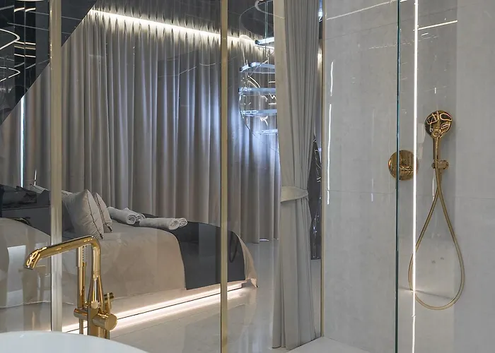 Nana Black&white Lux * Gdansk